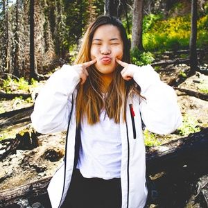 Meet your Posher, Virginie